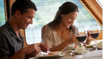 Yacht MISS KULANI -  Formal Dining